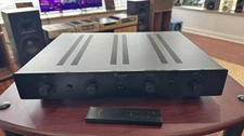 Vincent SA-32 Hybrid Stereo Preamplifier