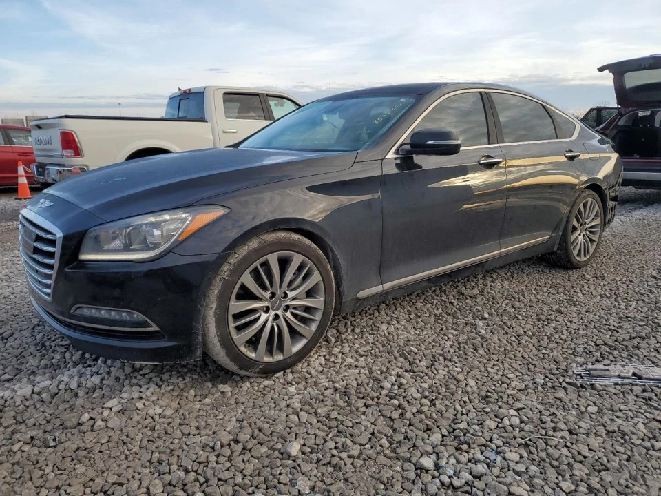 Used Right Headlight Assembly fits: 2017 Genesis G80 xenon HID Right Grade B - Image 2 of 4