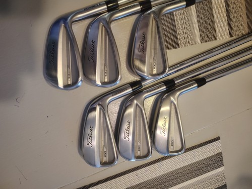Right Hand Set Of 2023 Titleist T100 Forged Irons 4-9 X Flex KBS Shafts - Picture 2 of 14