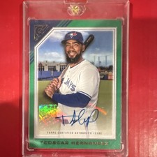 Topps 2022 Gallery Veterans Autographs Teoscar Hernandez Green /99 Blue Jays