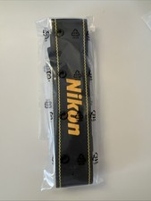 Brand New Genuine Nikon DSLR / SLR Camera Neck Strap - Black  Yellow Sealed 