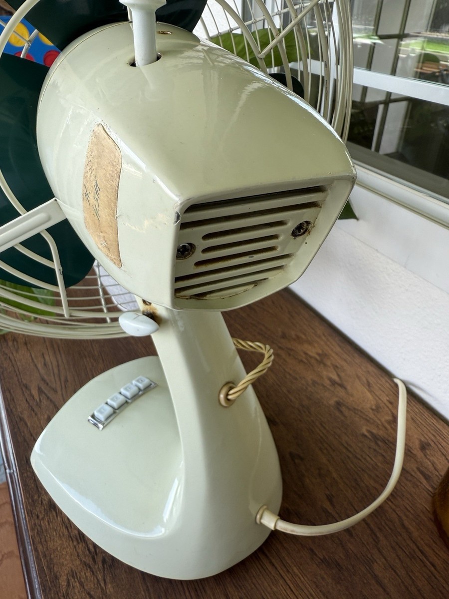 Toshiba Vintage Fan , Space Age, 1960s, Tower Lamp, Rare