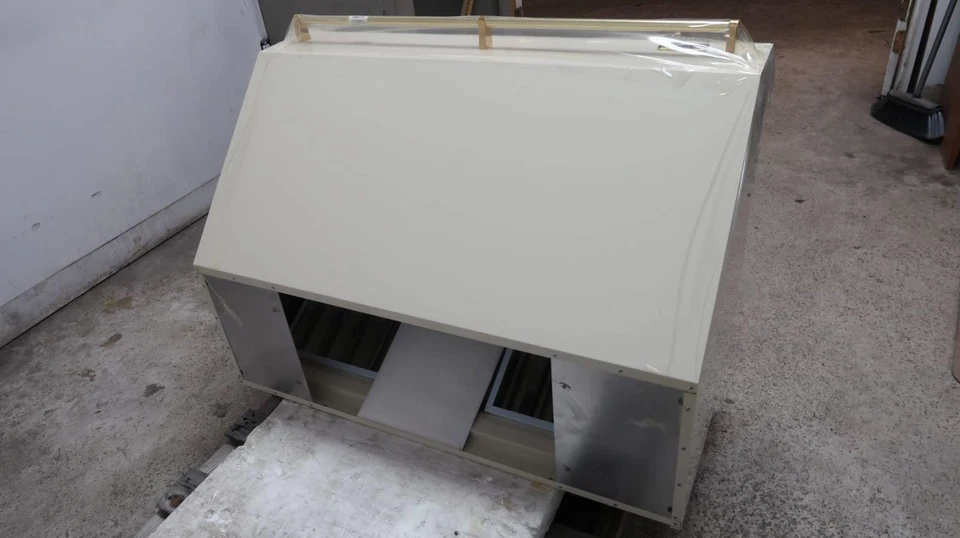 Campana extractora Viking Professional Series 36" montaje en pared almendra VWH3648-AL Foto 4 de 4