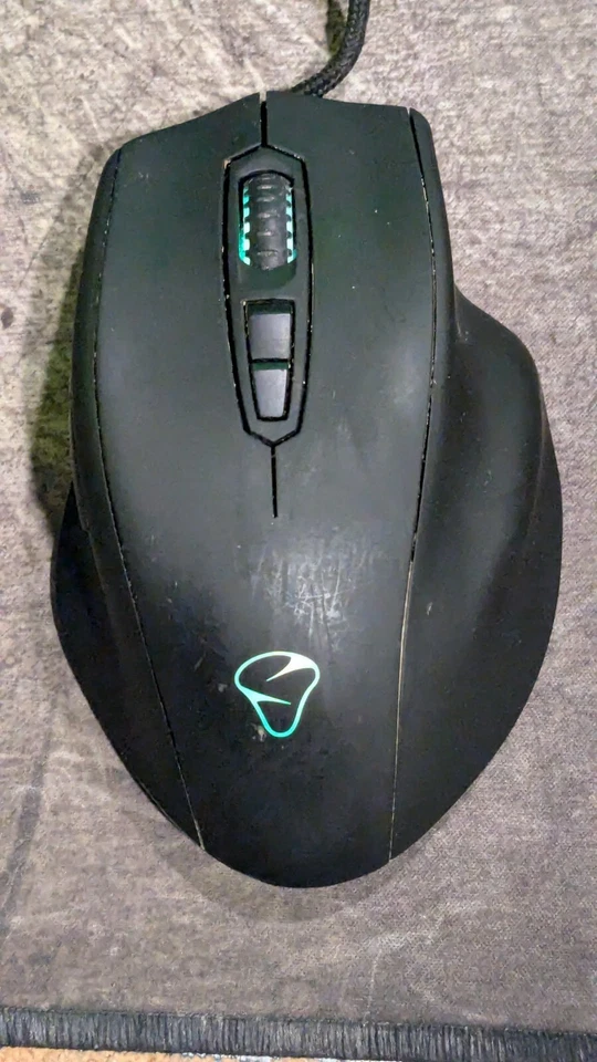 Mionix Naos 7000 Optical Ergonomic Wired Gaming Mouse (Used) - Image 4 of 4