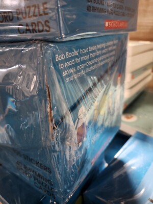 BOB BOOKS DELUXE READER COLLECTION　英語　英検 Scholastic BOB Books Deluxe Reader Collection: 9781338681567