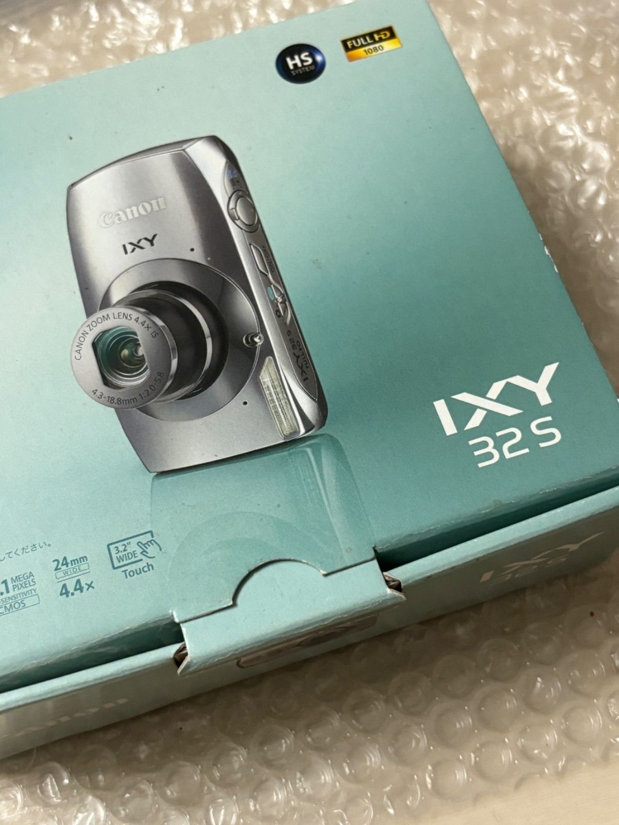 Perfectly functional! Digital camera Canon IXY 32S digital Perfectly functional! Digital camera Canon IXY 32S digital