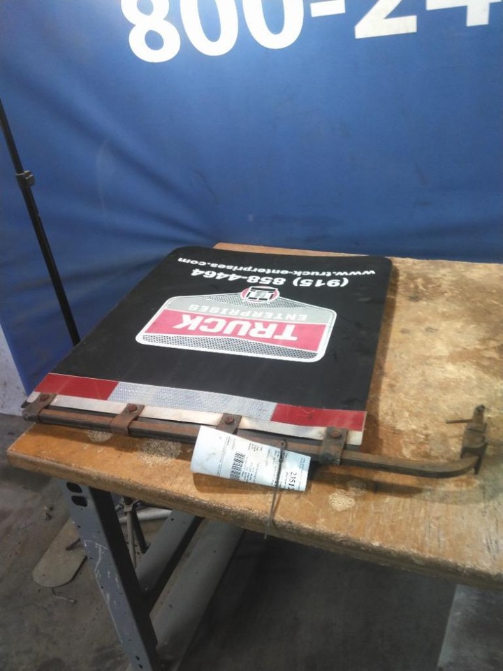KENWORTH T680 MUD FLAP HANGER 2015 N/A 3599662 eBay