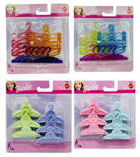 Barbie Hangers - 4 Color and Style Combinatio...