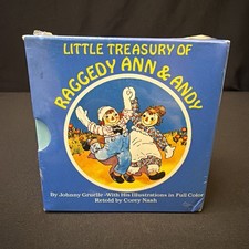 1984 Raggedy Ann  Andy Little Treasury Set Of 6 Board Books Full Color SEALED