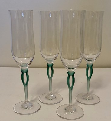 Set Of 4 Mikasa Crystal Tuscan Green Champagne Flutes 9 3/8'' VTG Leaf Stem