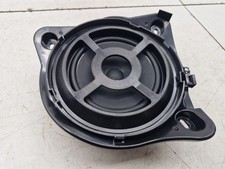 Mercedes C Klasse W205 Beifahrer Fußraum Subwoofer Lautsprecher A2058201502 Mercedes C Klasse W205 Beifahrer Fußraum Subwoofer Lautsprecher A2058201502