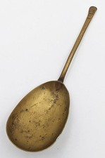 17TH CENTURY BRASS LATTEN SPOON