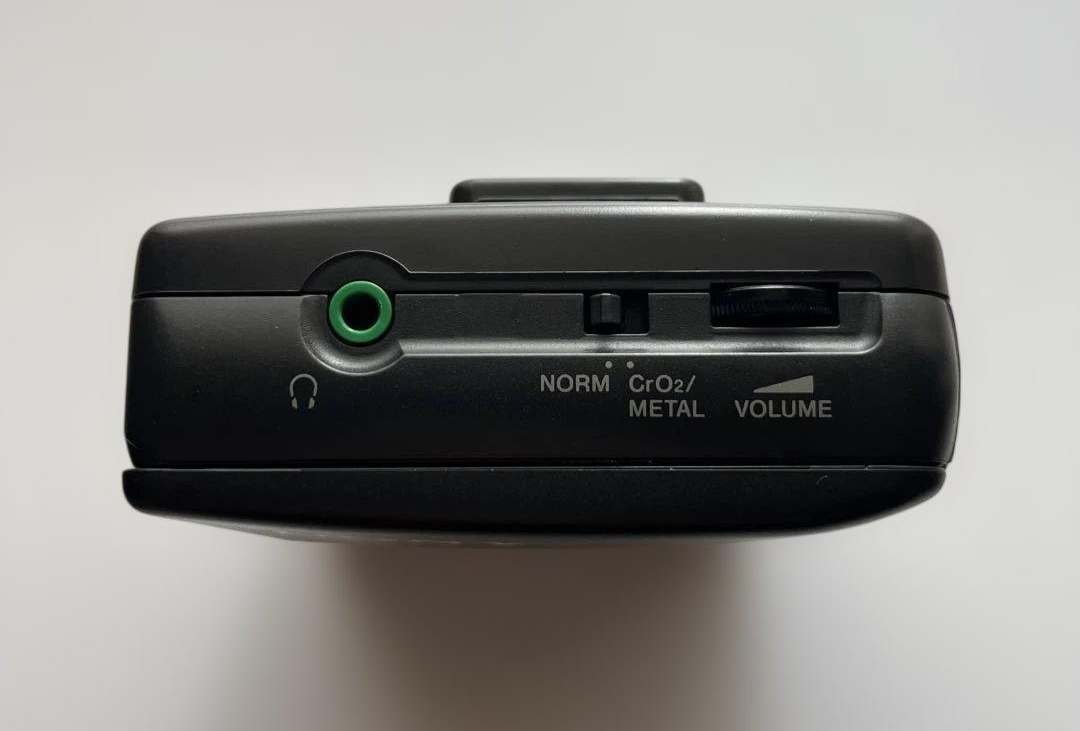 SONY Walkman WM-EX10 Compact Cassette Player Playback only Black