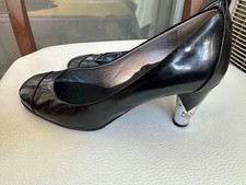 CHANEL Black Pumps with Heel Logo (Size 36 / 23cm)
