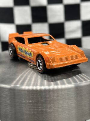 HOT WHEELS　VEGA BOMB　Redline　レッドライン　香港製 1975 Redline Hot Wheel - VEGA BOMB - ORANGE | eBay