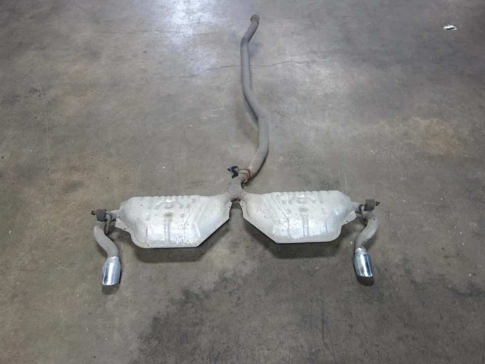 10 FORD EDGE 3.5L AT AWD Dual Chrome Tip Muffer Exhaust Resonator LOCAL ONLY Foto 2 de 4