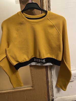 nike crop top yellow