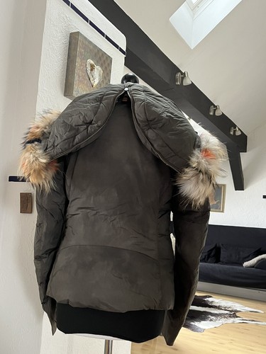 Daunenjacke Damen Jet Set Gr. 2 flaschengrün Kapuze mit buntem Echtfellbesatz - Bild 6 von 7