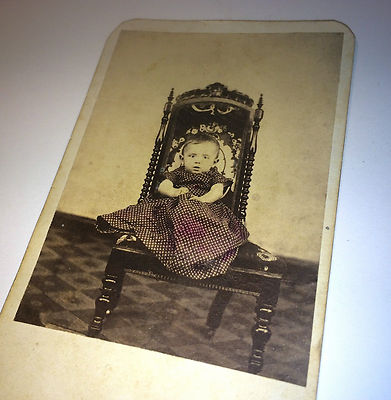 Old Antique CDV Photo Tiny Baby W/ Adorable Face, Large Fancy Chair! Identified!