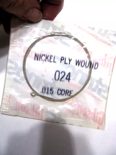 Vintage Gibson Guitar Strings Nickel Ply Wound .024 .015 Core String N/O Stock