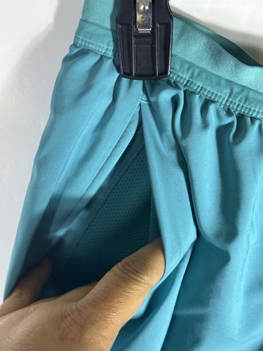 Nike dri-fit running active womens shorts medium Turquoise 2199 - Picture 11 of 11