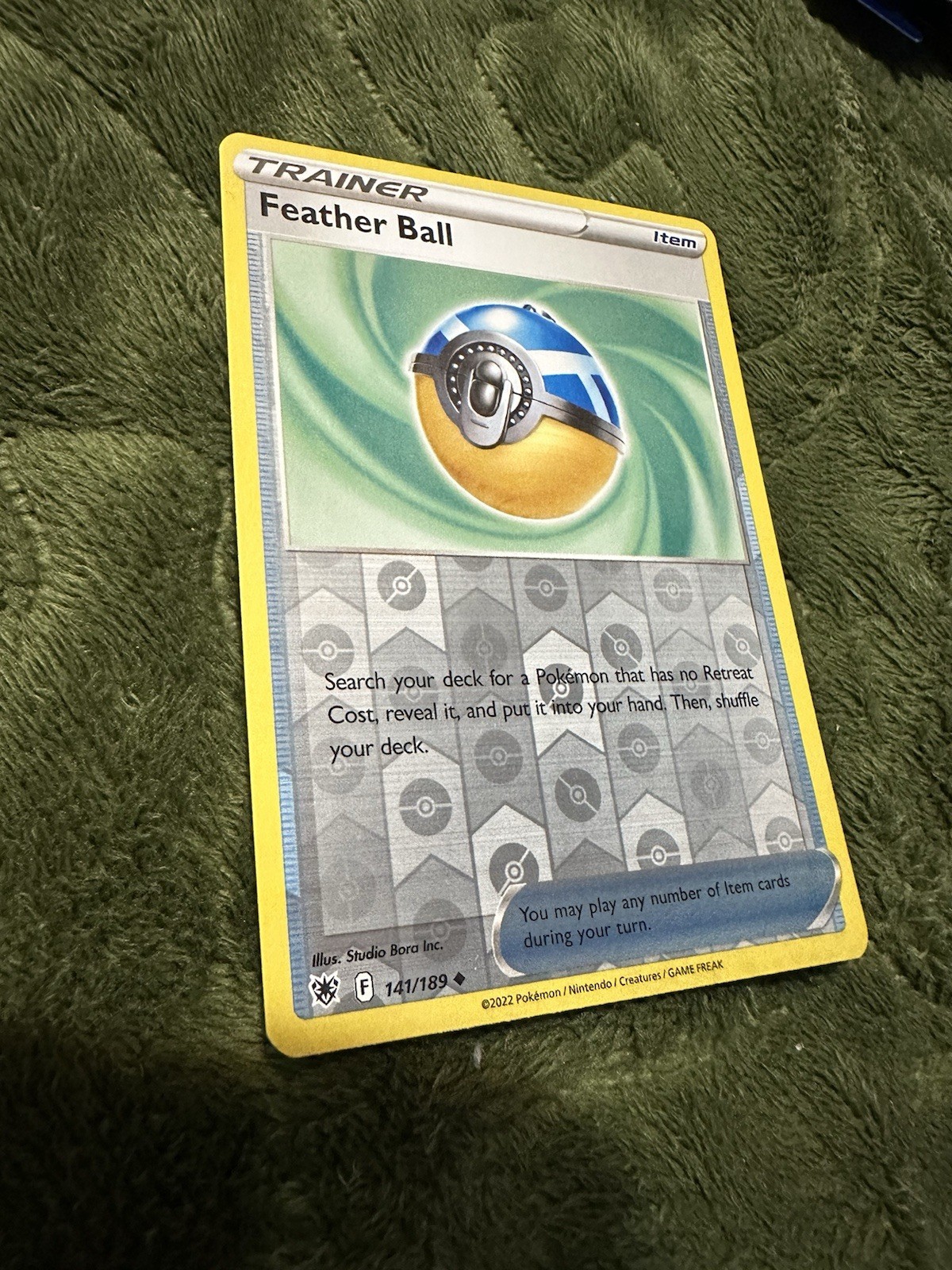 Feather Ball #141/189 Pokemon SWSH10: Astral Radiance Reverse Holo NM