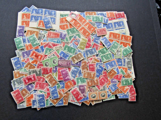 BRITISH EMPIRE SUBSTANTIAL COLLECTION OF MINT GV1 1937 CORONATION STAMPS 500