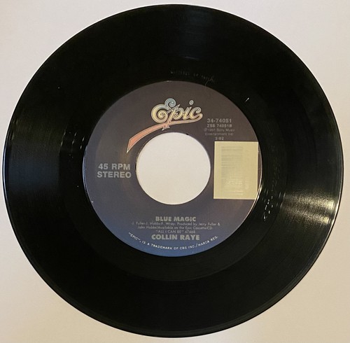 COLLIN RAYE “ Love, Me / Blue Magic “ 45 Vinyl Record 7” - Picture 2 of 2