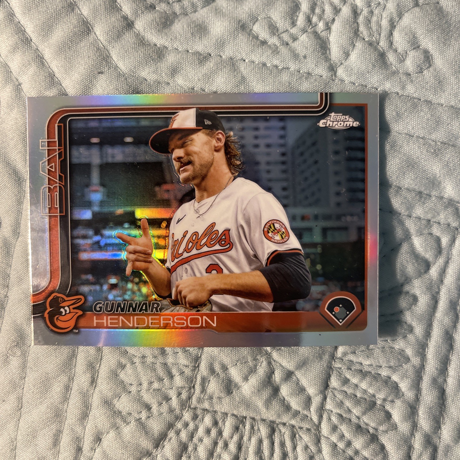 Gunnar Henderson 2025 Topps Chrome #213 Image Variation Refractor SP