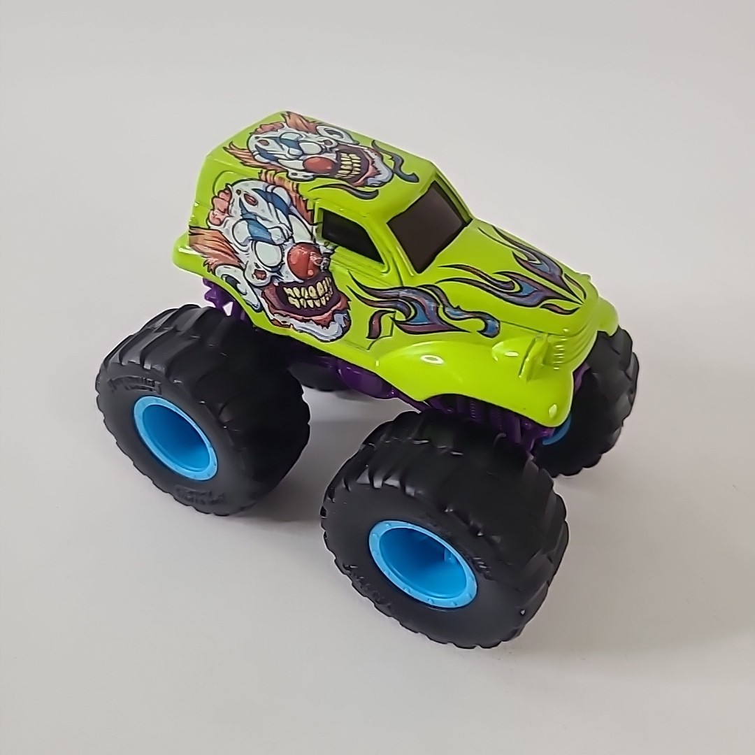 Adventure Force Monster Rig Trucks White Tiger Roadster & Clown