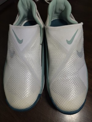 Nike Go FlyEase Women's Size 9 Color White /Green DR5540 -013