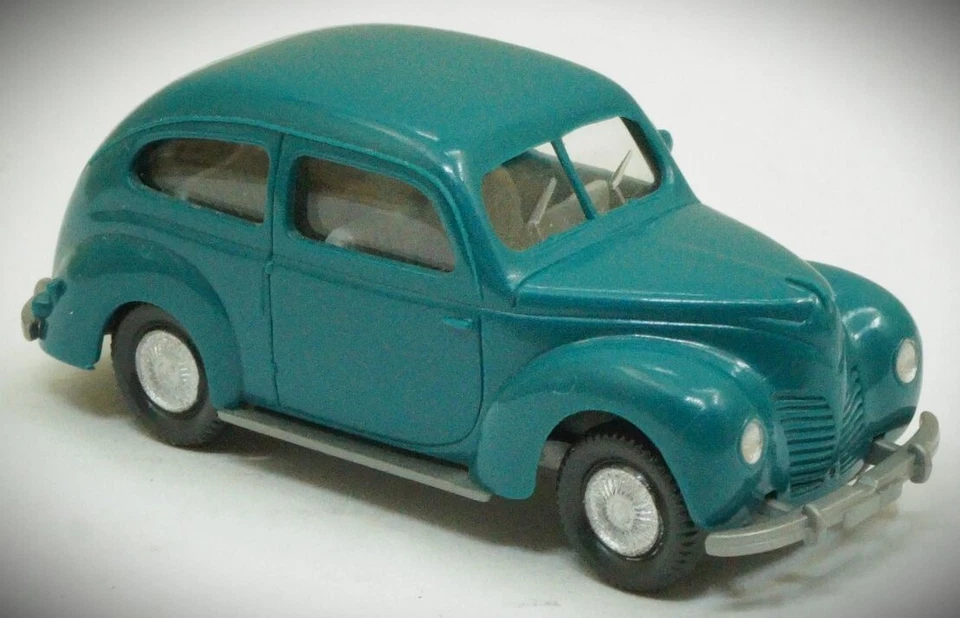 HO 1:87 Wiking 820 01 13 Ford Taunus Buckeltaunus In Blu Verde In OVP - Immagine 3 di 4