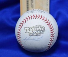 David Ortiz Rookie Card Checklist and Autographed Memorabilia Guide 31