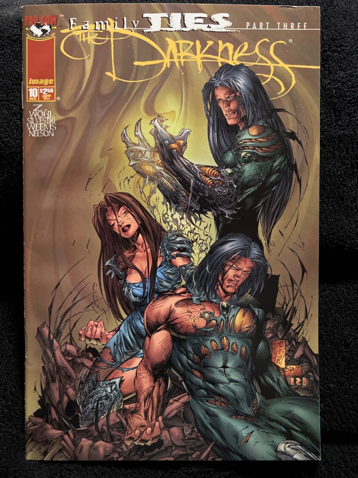 Cb7~comic book- The Darkness: Family Ties Part 3 - issue 10 - 1997