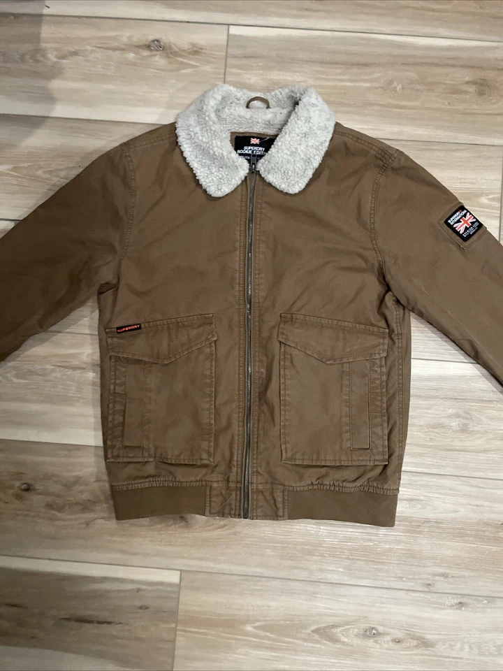 Superdry Mens Rookie Military Jacket Tan Khaki Sz S Lined Canvas Chore Coat Fur Foto 2 de 4