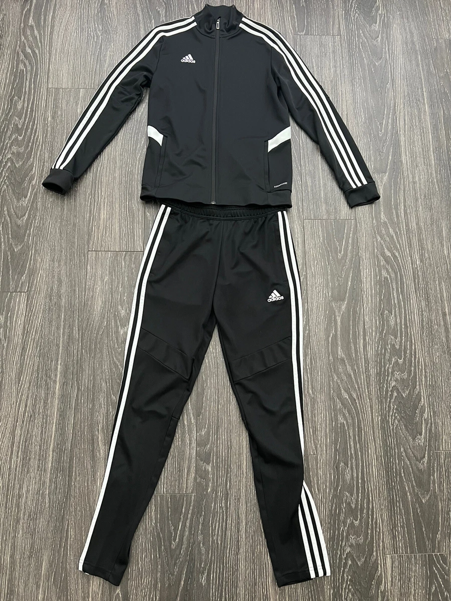 shoes and basics,blogger,sweater,pants,shoes,sportswear,adidas leggings, hoodie | Adidas shirt, Adidas tracksuit, Leggings hoodie