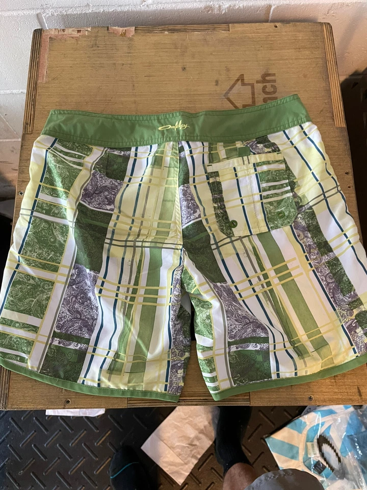Oakley Mujer Cuadros 7" Boardshort Endive Talla 6 Nuevo Foto 3 de 3