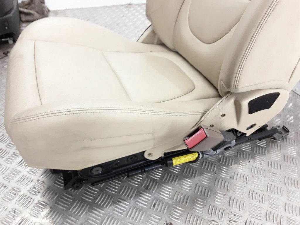 Jaguar XJ X350 2005 LHD front right passenger leather seat