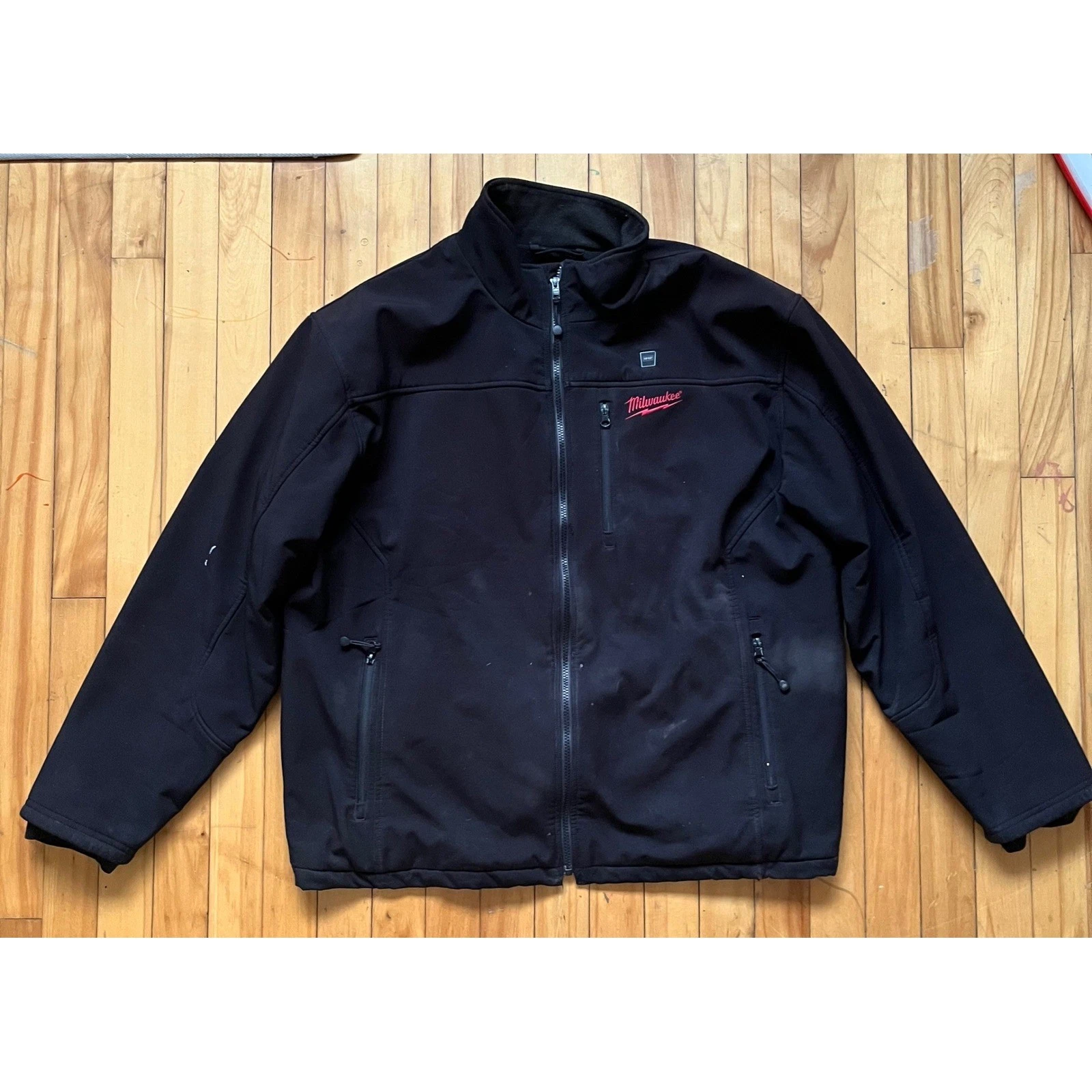 Milwaukee M12 Heated Gear Softshell Jacket Black XXL Work Construction
Opens in a new window or tab
