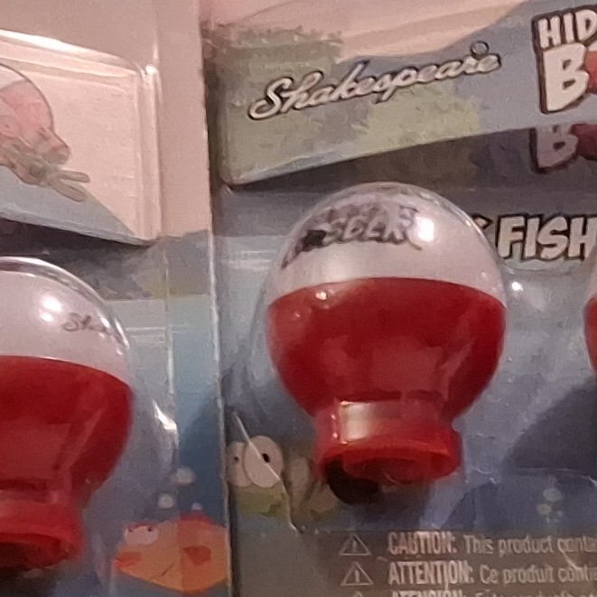 Shakespeare Hide-A-Hook Bobber Fishing Floats Red/White Plastic 3-Pack MPN 14233