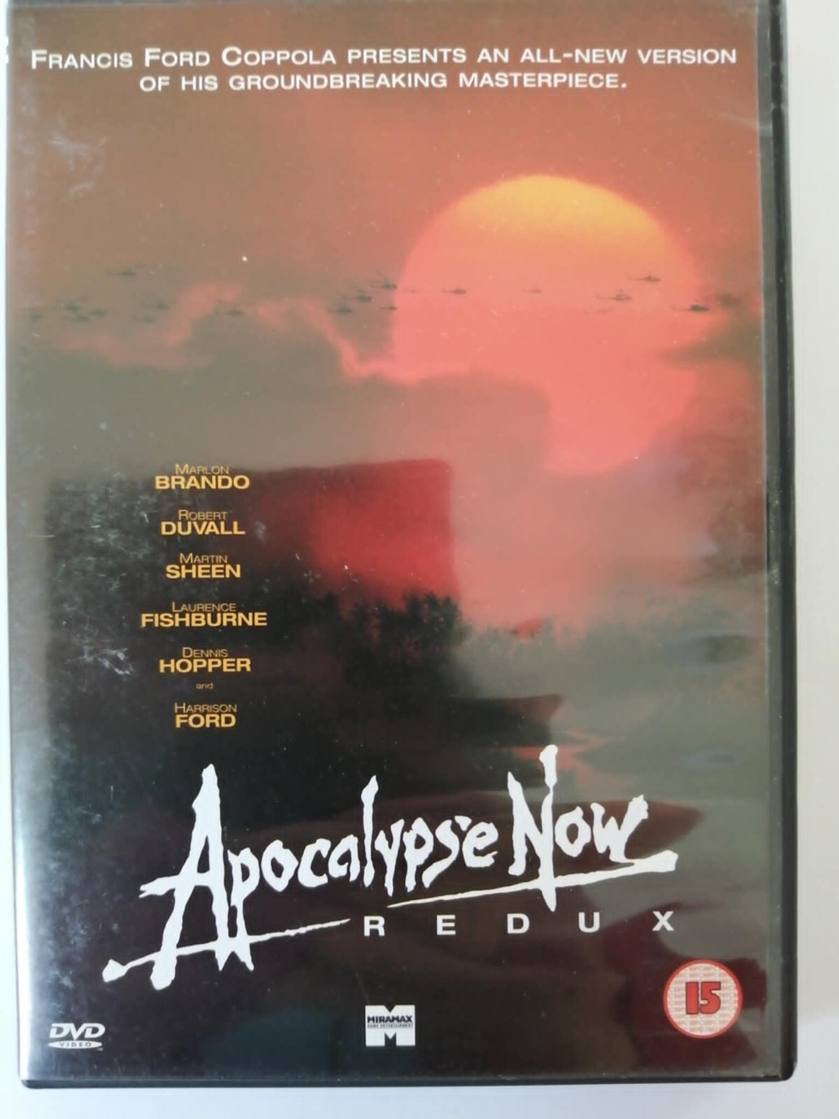 DVD Apocalypse Now Redux. Movie. Marlon Brando. Robert Duvall. Martin Sheen