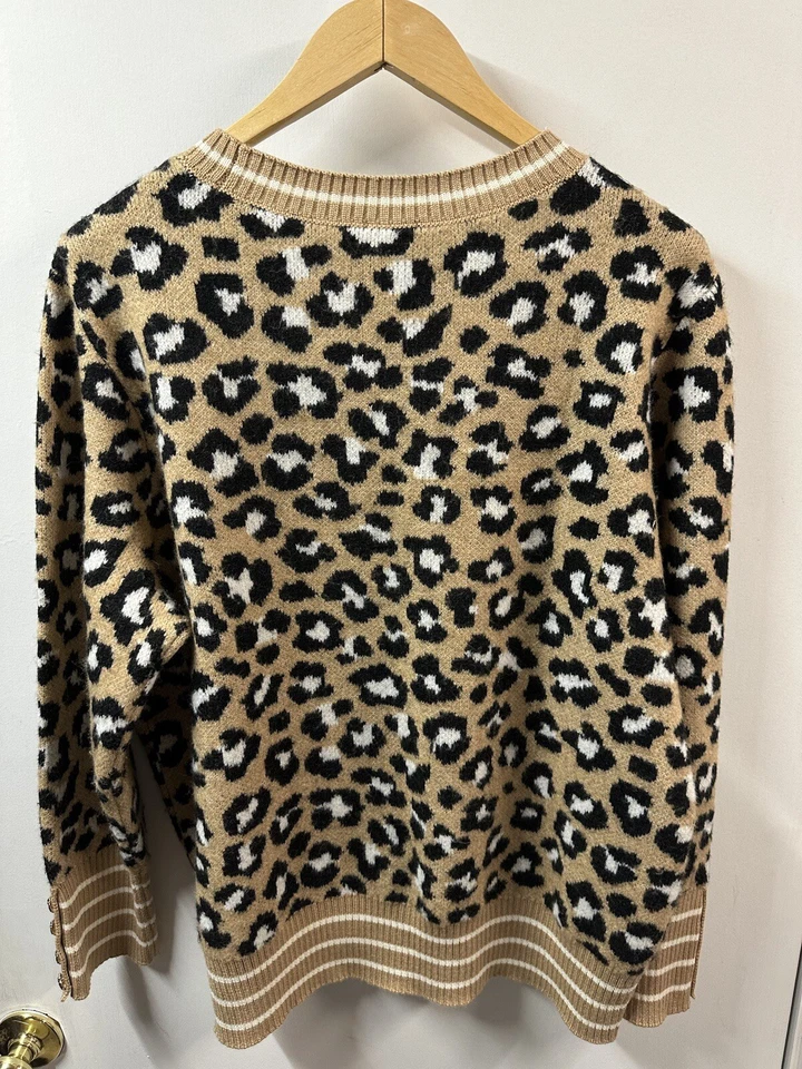 Suéter Tejido Talbots Mezcla Lana Merino Estampado Leopardo Talla 2X Puño Botón Dorado Foto 3 de 4