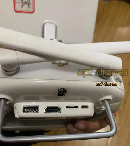 DJI Phantom 4 Pro V2.0+ Plus Fernbedienung mit 5,5" HD Display - GL300K - Bild 7 von 7