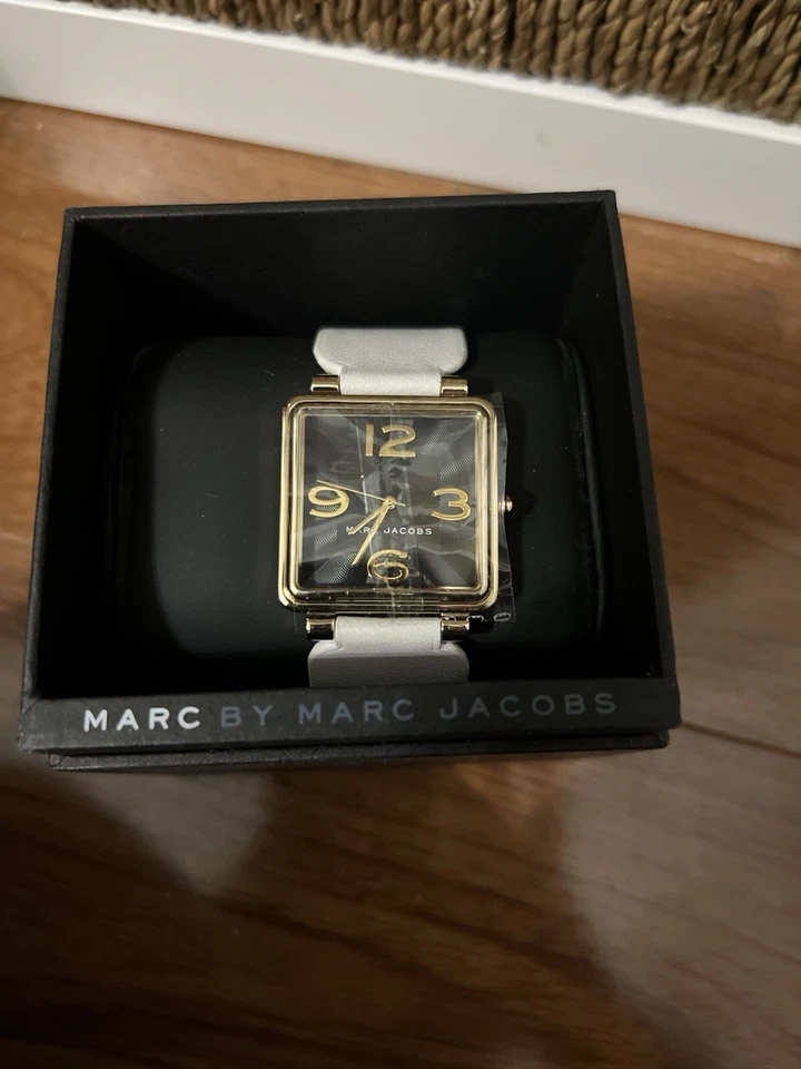 Reloj para mujer Marc Jacobs MJ1440 Vic esfera negra cuero blanco Foto 3 de 4