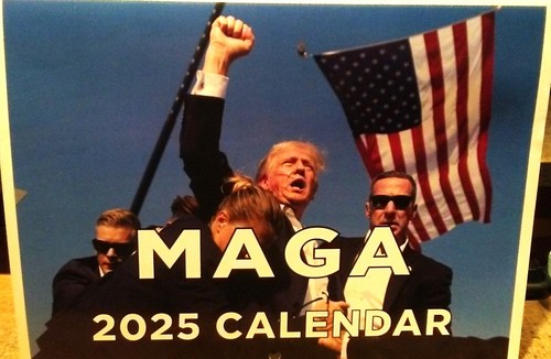 PRESIDENT TRUMP 2025 CALENDAR MAGA / DONALD TRUMP / EL PRESIDENTI