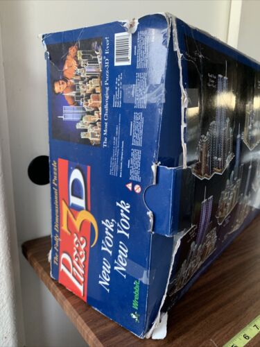 Wrebbit 3D Puzzle New York Twin towers 3141 Pieces 35" x 26" x 21" - Picture 3 of 4