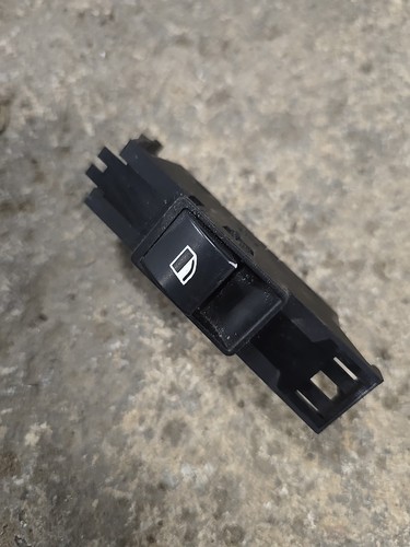 BMW 3er E46 Schalter Fensterheber Fensterheberschalter vorne rechts 8381510