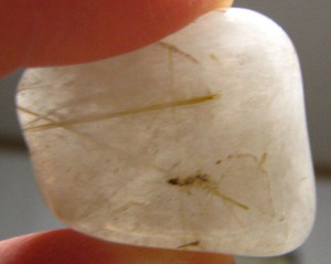 23g 1.25 x 1.1 x .66INCH RUTILATED QUARTZ CHINA #100