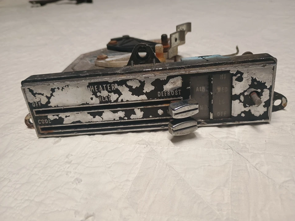 68 1968 69 1969 Oldsmobile Cutlass 442 interruptor de control de calefacción Foto 3 de 4