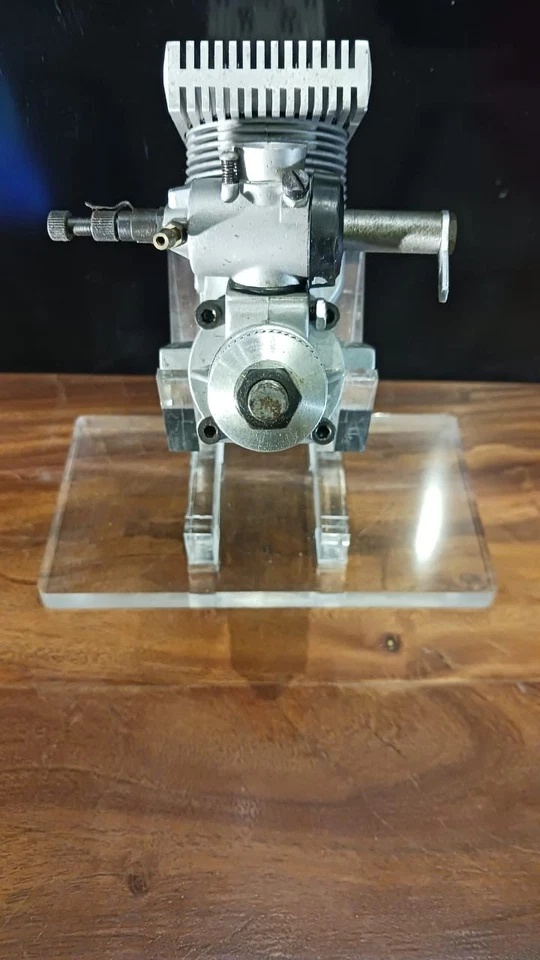 ASP-SC 61 HR Nitro Engine- New (no box no manual) - Image 4 of 4